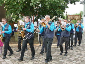 Johanniprozession mit Ehrenamtsfest (© Karl-Franz Thiede)